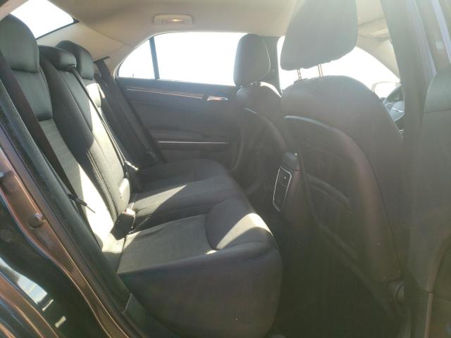 Photo 6 from auction – 2019 CHRYSLER 300 TOURIN with VIN 2C3CCAAG3KH582491
