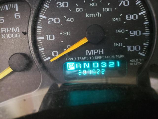 Photo 8 from auction – 1999 CHEVROLET SILVERADO with VIN 2GCEK19T2X1164240