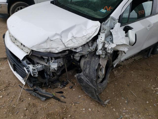 Photo 9 from auction – 2019 CHEVROLET TRAX LS with VIN 3GNCJKSB4KL226141