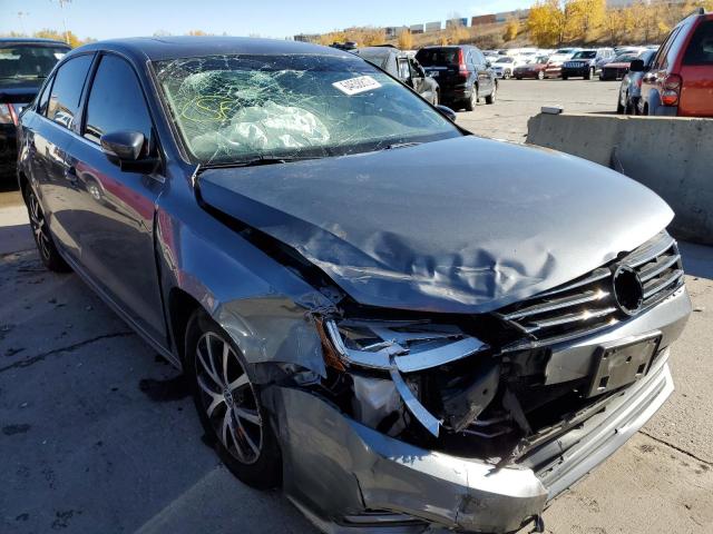 VOLKSWAGEN JETTA SE 2017 with VIN 3VWDB7AJ9HM325599 - Photo from auction