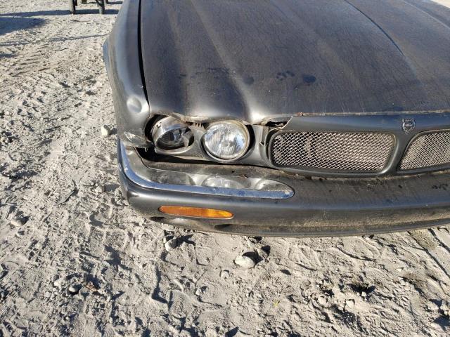 Photo 9 from auction – 2002 JAGUAR XJR with VIN SAJDA15B02MF43685