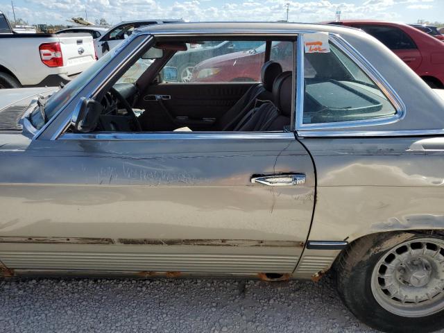 Photo 9 from auction – 1985 MERCEDES-BENZ 380 SL with VIN WDBBA45C3FA033012
