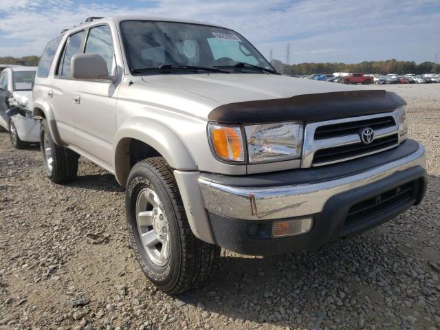 TOYOTA 4RUNNER SR 2000 with VIN JT3HN86R6Y0283917 - Photo from auction