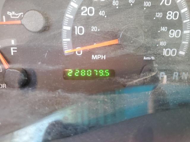 Photo 8 from auction – 2001 FORD F150 SUPER with VIN 1FTRW08L01KC51157