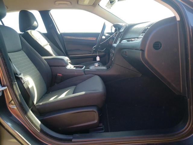 Photo 5 from auction – 2019 CHRYSLER 300 TOURIN with VIN 2C3CCAAG3KH582491