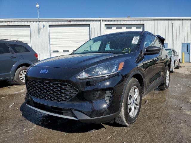 Photo 2 from auction – 2022 FORD ESCAPE S with VIN 1FMCU0F61NUA26129