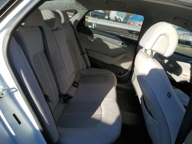 Photo 6 from auction – 2017 HYUNDAI SONATA SE with VIN 5NPE24AF2HH498355