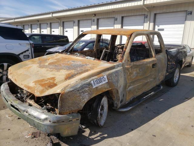 Photo 2 from auction – 2004 CHEVROLET SILVERADO with VIN 2GCEC19T941381387