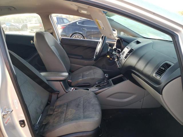 Photo 5 from auction – 2016 KIA FORTE LX with VIN KNAFK4A65G5464510