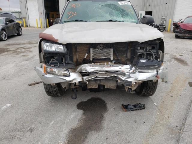 Zdjęcie 9 z aukcji – 2004 CHEVROLET SILVERADO z VIN 1GCHK29224E369688