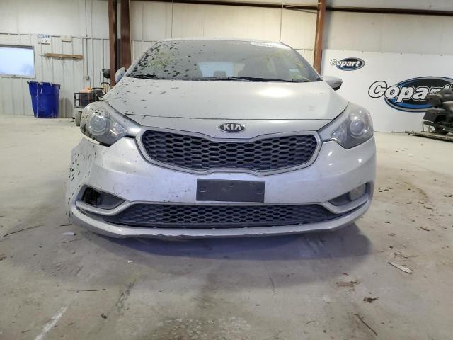 Photo 5 from auction – 2016 KIA FORTE LX with VIN KNAFK5A84G5647193