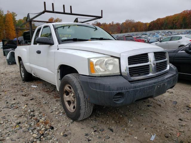DODGE DAKOTA ST 2005 with VIN 1D7HW22K55S220263 - Photo from auction