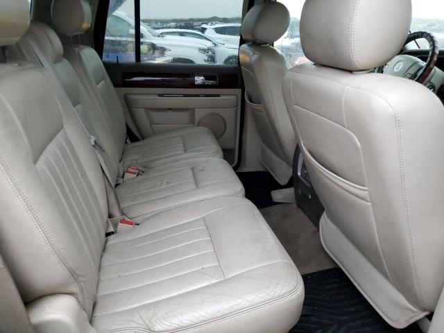 Photo 6 from auction – 2004 LINCOLN NAVIGATOR with VIN 5LMFU27R14LJ16108