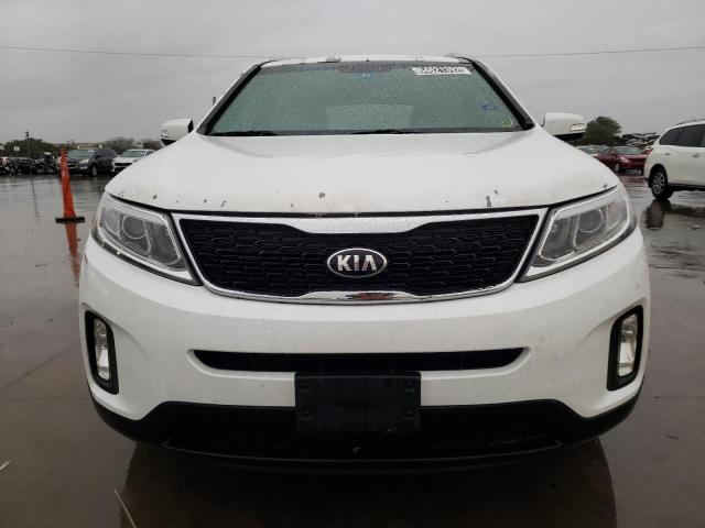 Photo 5 from auction – 2015 KIA SORENTO LX with VIN 5XYKT3A65FG601993