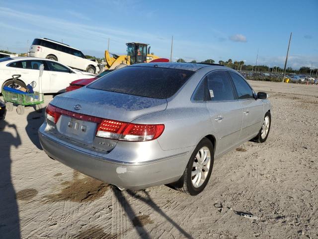 Photo 3 from auction – 2007 HYUNDAI AZERA SE with VIN KMHFC46FX7A164859