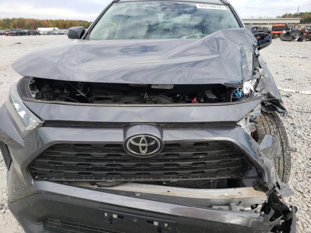 Photo 7 from auction – 2021 TOYOTA RAV4 LE with VIN 2T3H1RFVXMC119622