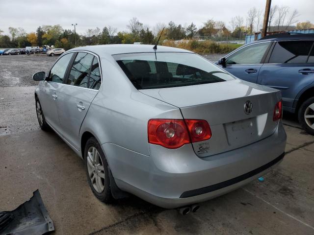 Photo 3 from auction – 2007 VOLKSWAGEN JETTA WOLF with VIN 3VWEF71K57M079098