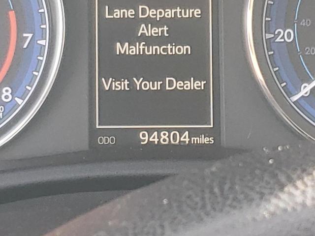 Photo 8 from auction – 2018 TOYOTA COROLLA L with VIN 2T1BURHE3JC112011