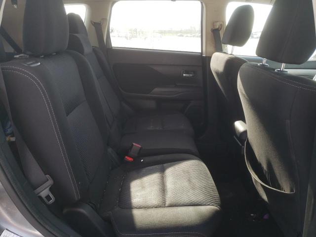 Photo 6 from auction – 2018 MITSUBISHI OUTLANDER with VIN JA4AD3A30JJ001920