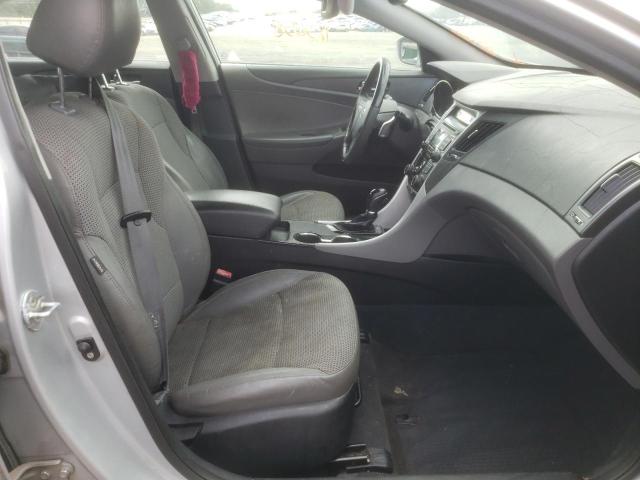 Photo 5 from auction – 2011 HYUNDAI SONATA SE with VIN 5NPEC4AB8BH315977