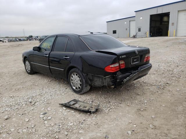 Photo 3 from auction – 2001 MERCEDES-BENZ E 320 with VIN WDBJF65J91B206817