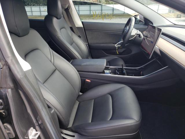 Photo 5 from auction – 2018 TESLA MODEL 3 with VIN 5YJ3E1EA5JF032001