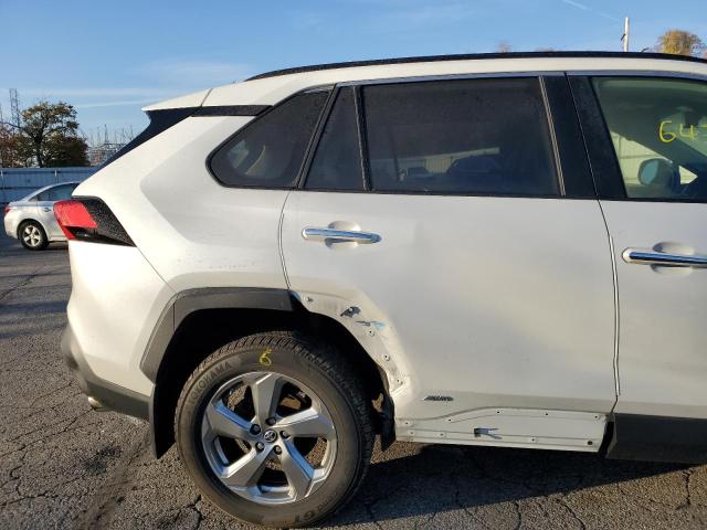 Photo 9 from auction – 2019 TOYOTA RAV4 LIMIT with VIN JTMDWRFV8KD013615