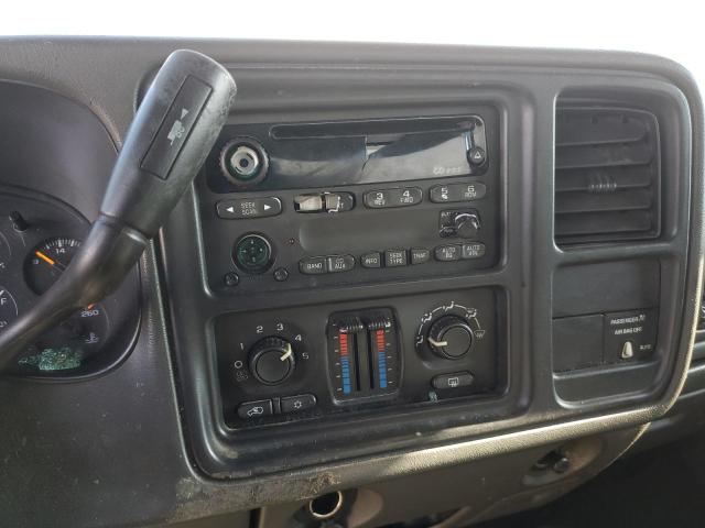 Photo 9 from auction – 2003 CHEVROLET SILVERADO with VIN 2GCEC19V731331958