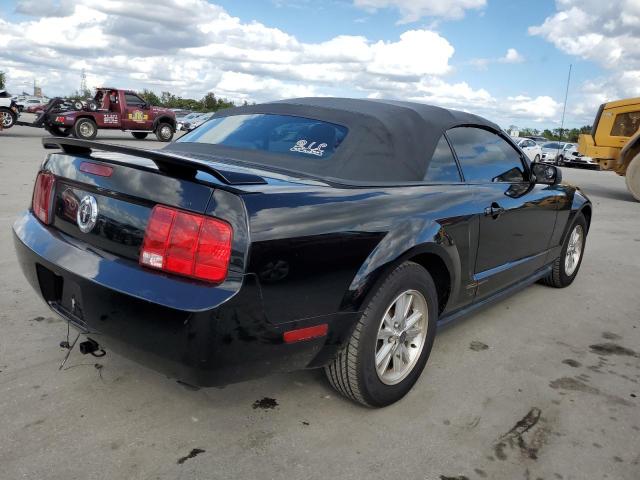 Photo 4 from auction – 2005 FORD MUSTANG with VIN 1ZVFT84N255238090