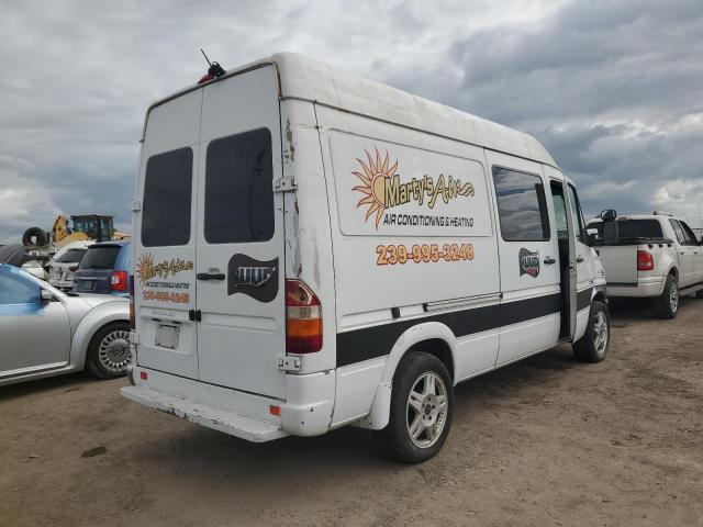 Photo 4 from auction – 2005 DODGE SPRINTER 2 with VIN WD0PD644955802227
