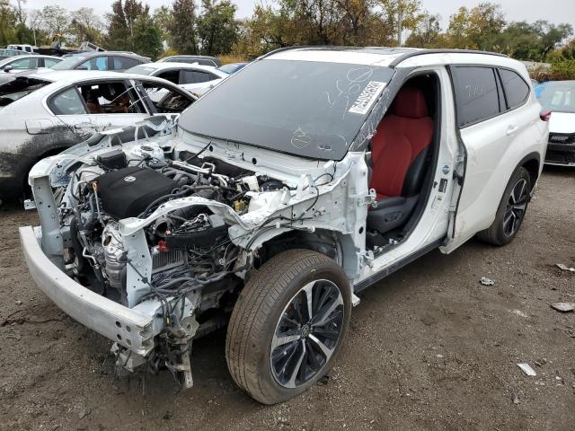 Photo 2 from auction – 2021 TOYOTA HIGHLANDER with VIN 5TDLZRBH8MS079690