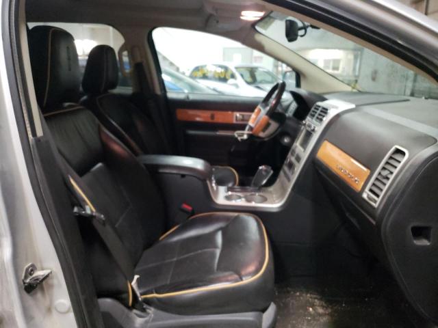 Photo 5 from auction – 2010 LINCOLN MKX with VIN 2LMDJ8JC1ABJ33579