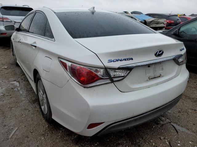 Photo 3 from auction – 2013 HYUNDAI SONATA HYB with VIN KMHEC4A42DA092875