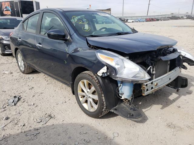 NISSAN VERSA S 2015 مع رقم تعريف المركبة 3N1CN7AP1FL927137 - صورة من المزاد