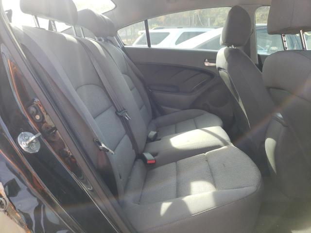 Photo 6 from auction – 2017 KIA FORTE LX with VIN 3KPFK4A72HE025671