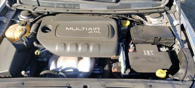 Photo 7 from auction – 2015 CHRYSLER 200 LIMITE with VIN 1C3CCCAB0FN733798