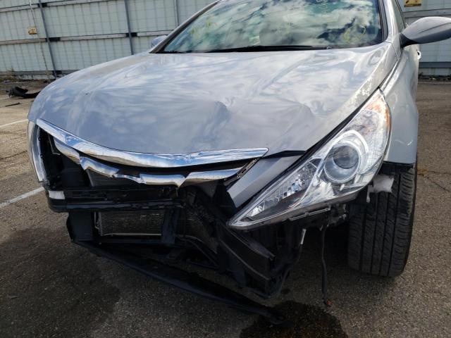 Photo 9 from auction – 2013 HYUNDAI SONATA SE with VIN 5NPEC4AC8DH724380
