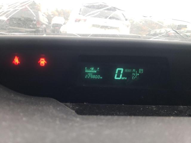 Photo 8 from auction – 2005 TOYOTA PRIUS with VIN JTDKB20U753105514