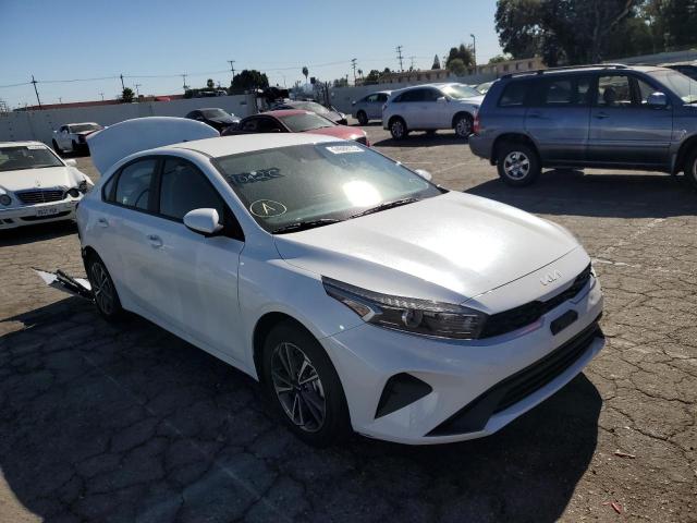 KIA FORTE FE 2022 with VIN 3KPF24AD8NE488447 - Photo from auction