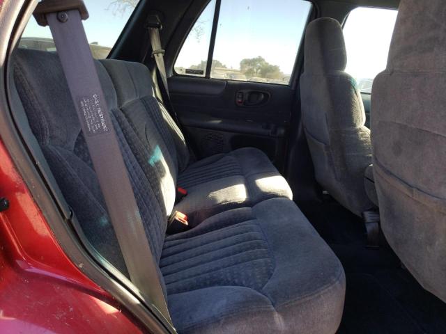 Photo 6 from auction – 2001 CHEVROLET BLAZER with VIN 1GNCS13W112206745