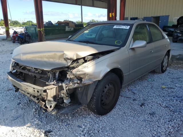 Photo 2 from auction – 1998 TOYOTA CAMRY CE with VIN 4T1BF22K2WU925796
