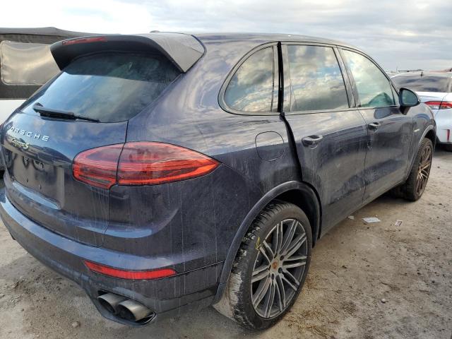Photo 4 from auction – 2017 PORSCHE CAYENNE SE with VIN WP1AE2A25HLA75450
