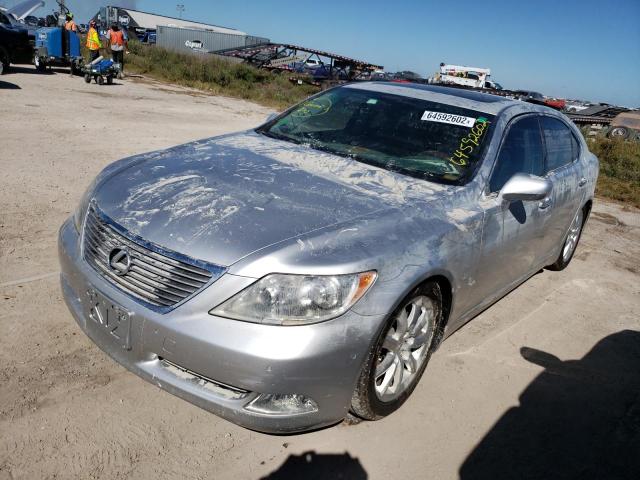 Photo 2 from auction – 2007 LEXUS LS 460L with VIN JTHGL46FX75001824