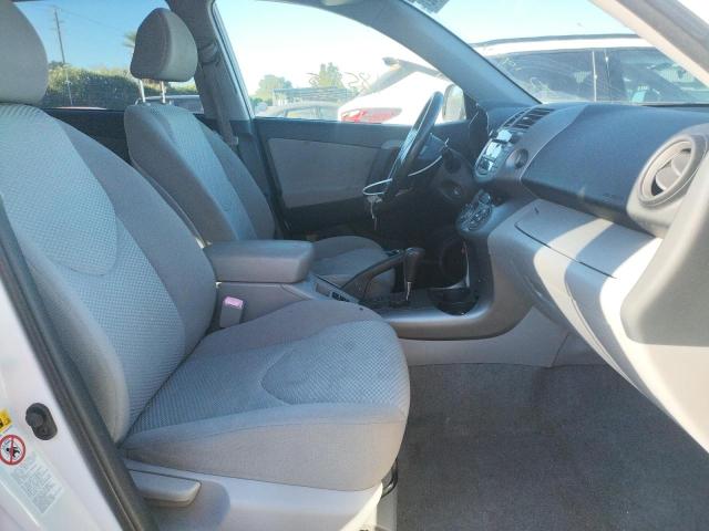Photo 5 from auction – 2006 TOYOTA RAV4 LIMIT with VIN JTMBK31V165009381