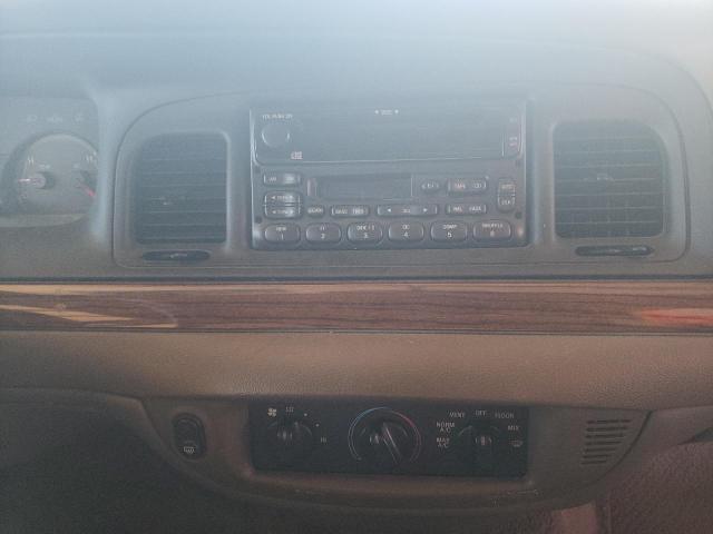 Photo 9 from auction – 2003 FORD CROWN VICT with VIN 2FAFP73W33X212661
