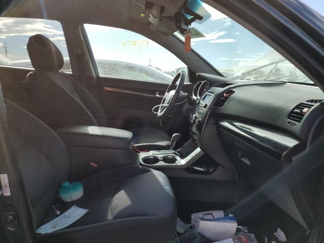 Photo 5 from auction – 2011 KIA SORENTO BA with VIN 5XYKTCA15BG135349