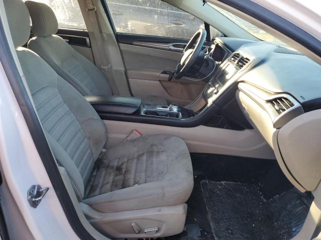 Photo 5 from auction – 2017 FORD FUSION SE with VIN 3FA6P0H74HR416576