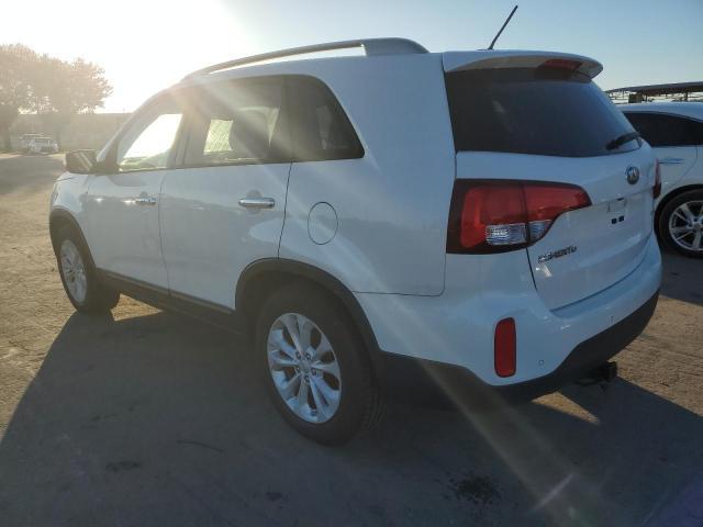 Photo 3 from auction – 2015 KIA SORENTO EX with VIN 5XYKU4A72FG593654