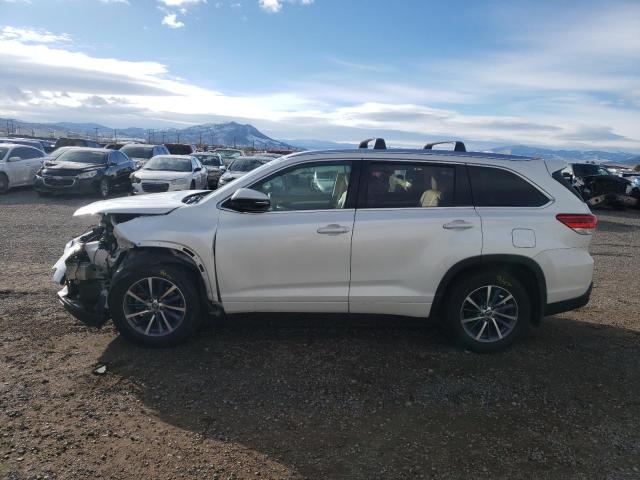 Photo 9 from auction – 2018 TOYOTA HIGHLANDER with VIN 5TDJZRFH3JS819840