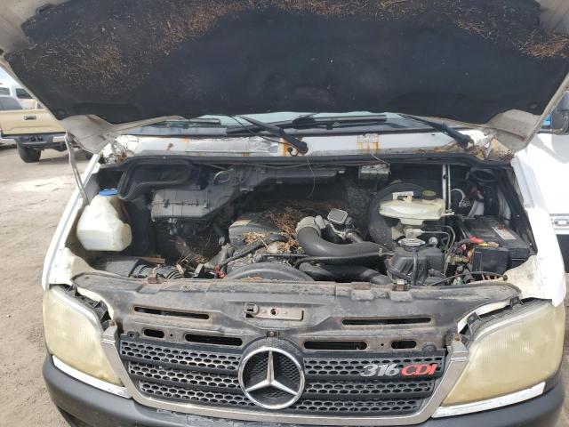 Photo 7 from auction – 2005 DODGE SPRINTER 2 with VIN WD0PD644955802227